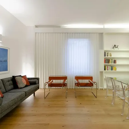 Apartment Hintown City Centre Flat For Business&leisure Genoa